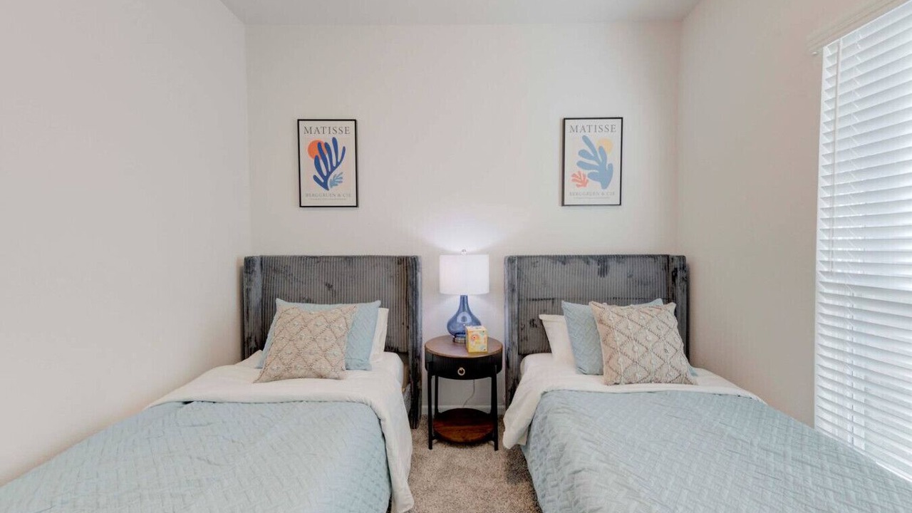 Photo of Bedroom in Troy