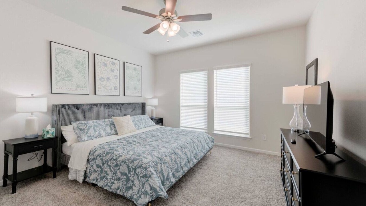 Photo of Bedroom in Troy
