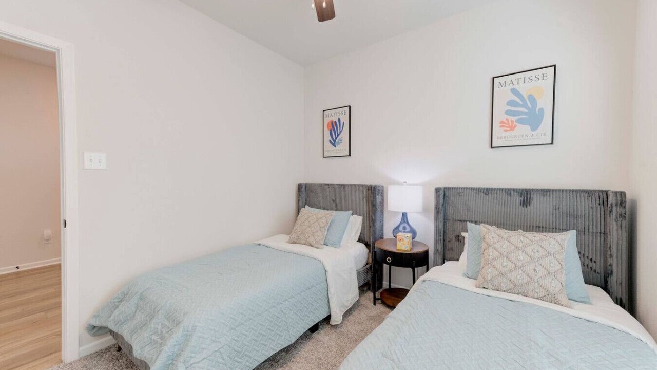 Photo of Bedroom in Troy