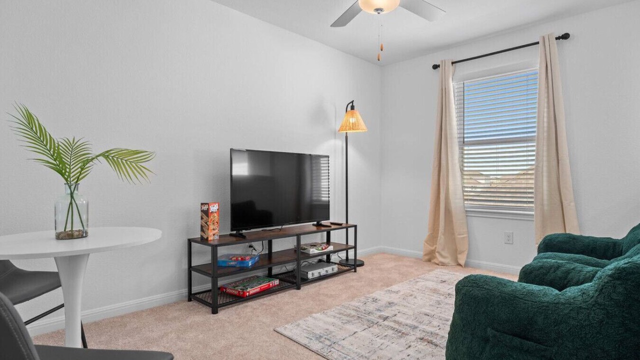 Photo of Livingroom in Hutto