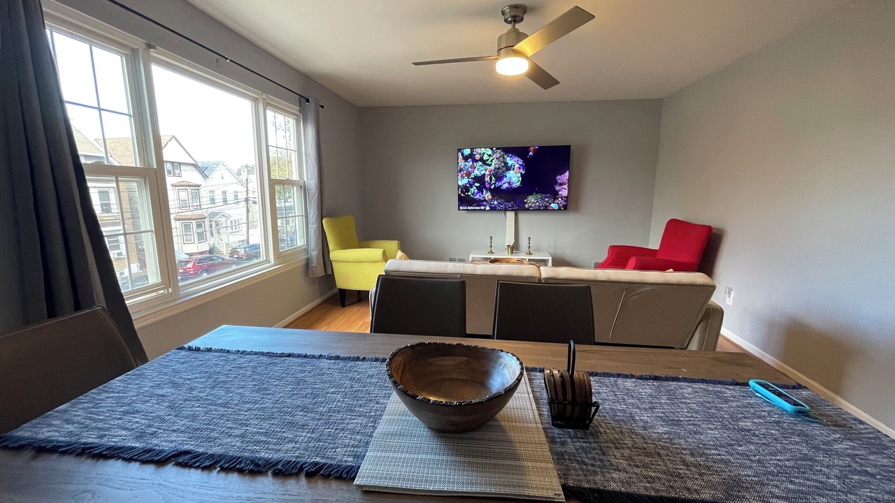 Photo of Livingroom in Harrison
