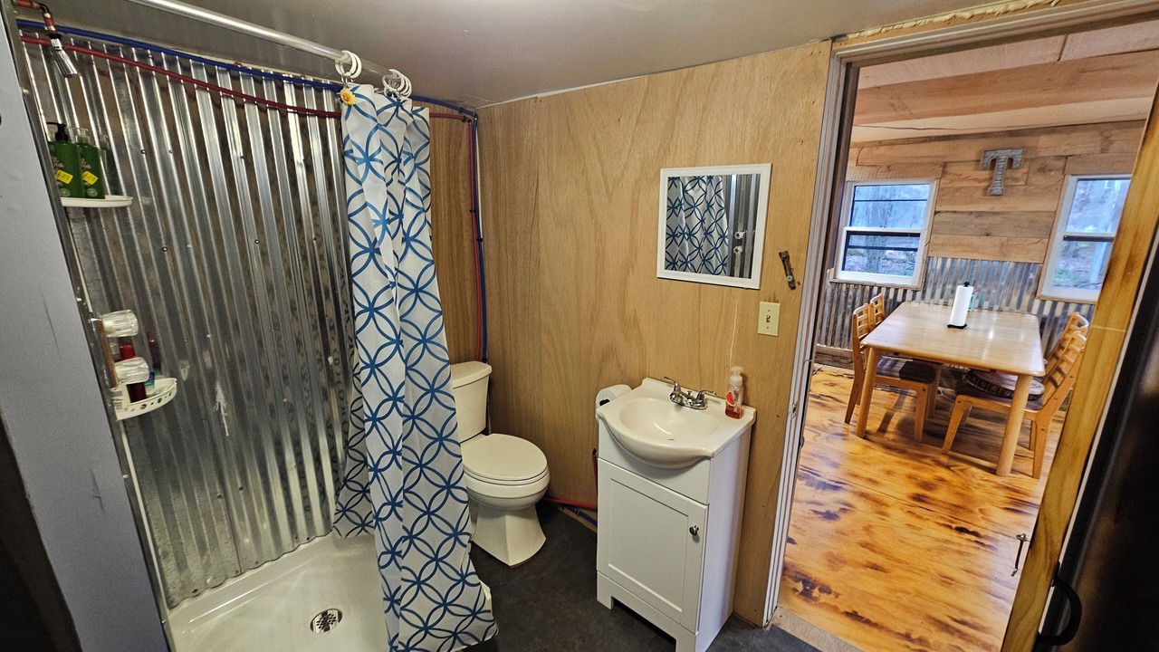 Photo of Bathroom in Redfield