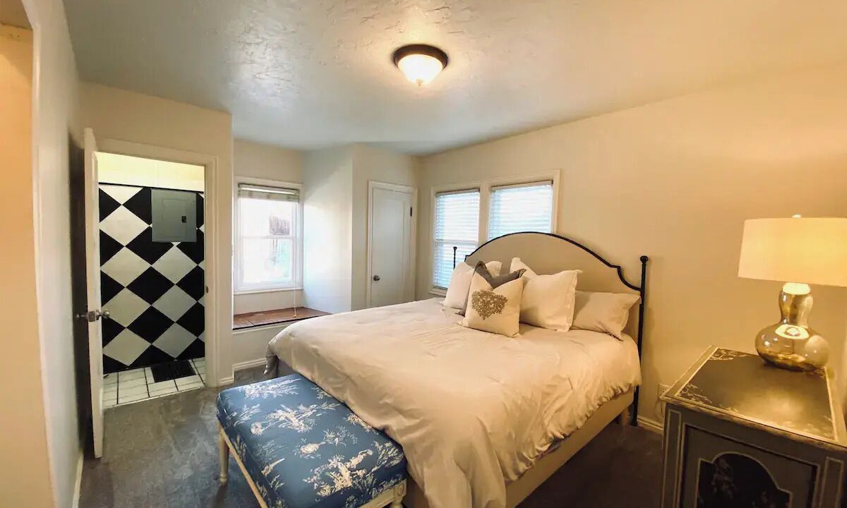 Photo of Bedroom in Bountiful