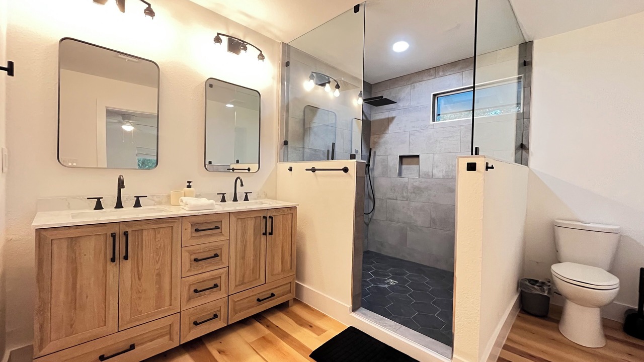 Photo of Bathroom in Bertram