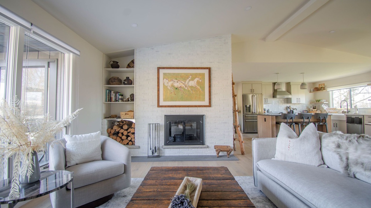 Photo of Livingroom in Clinton Corners