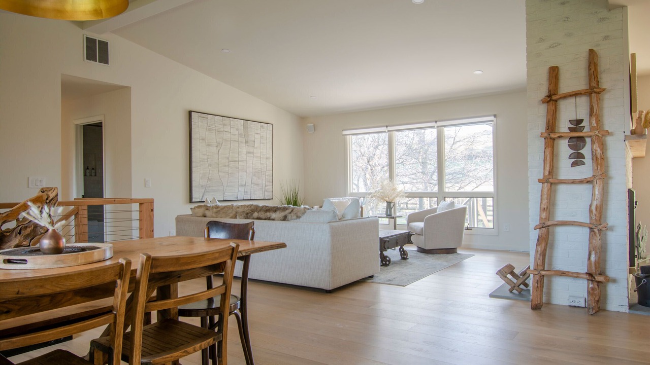 Photo of Livingroom in Clinton Corners