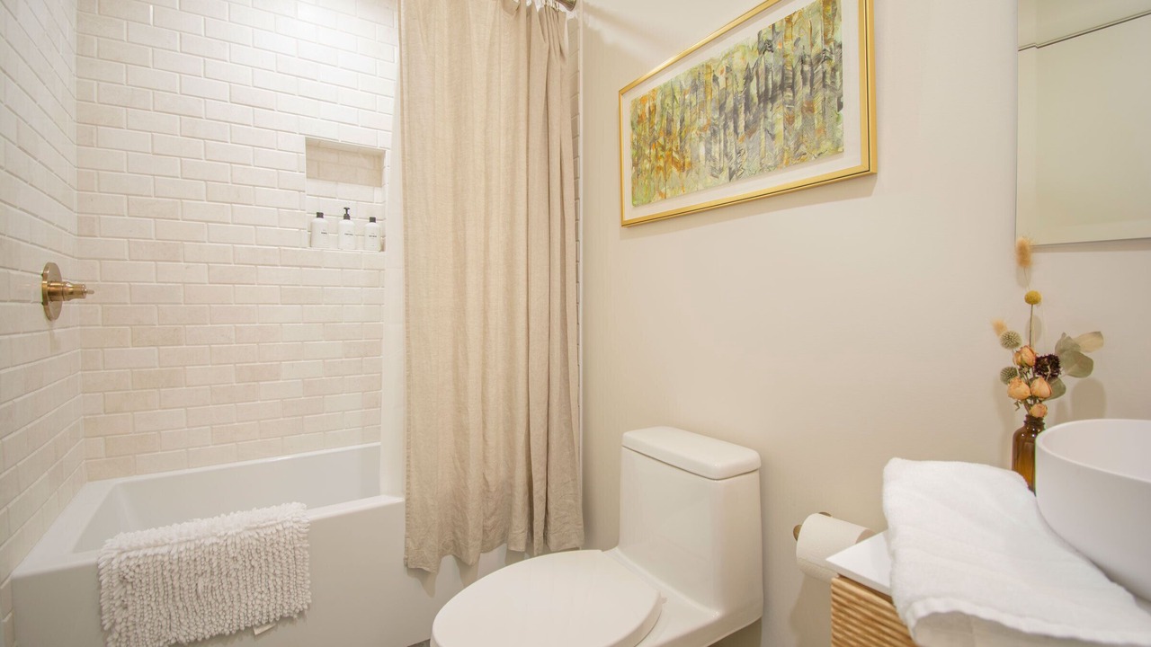 Photo of Bathroom in Clinton Corners
