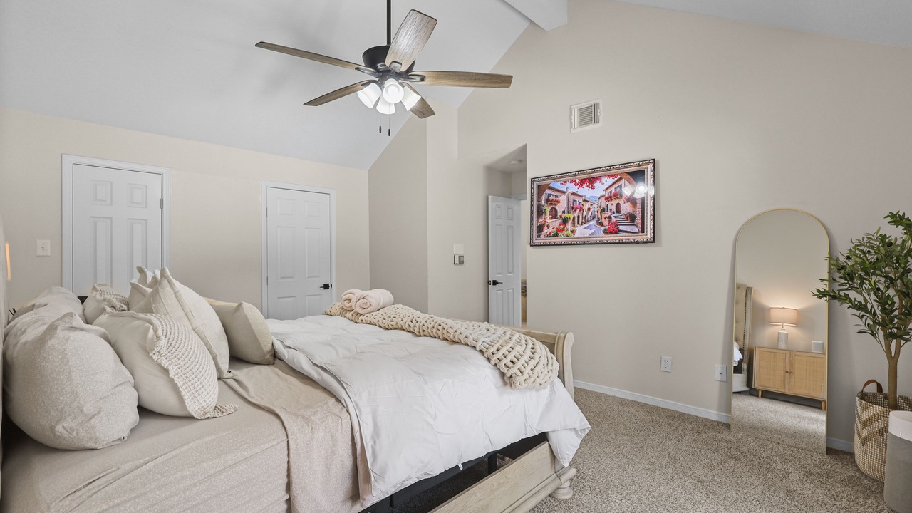 Photo of Bedroom in Kingwood
