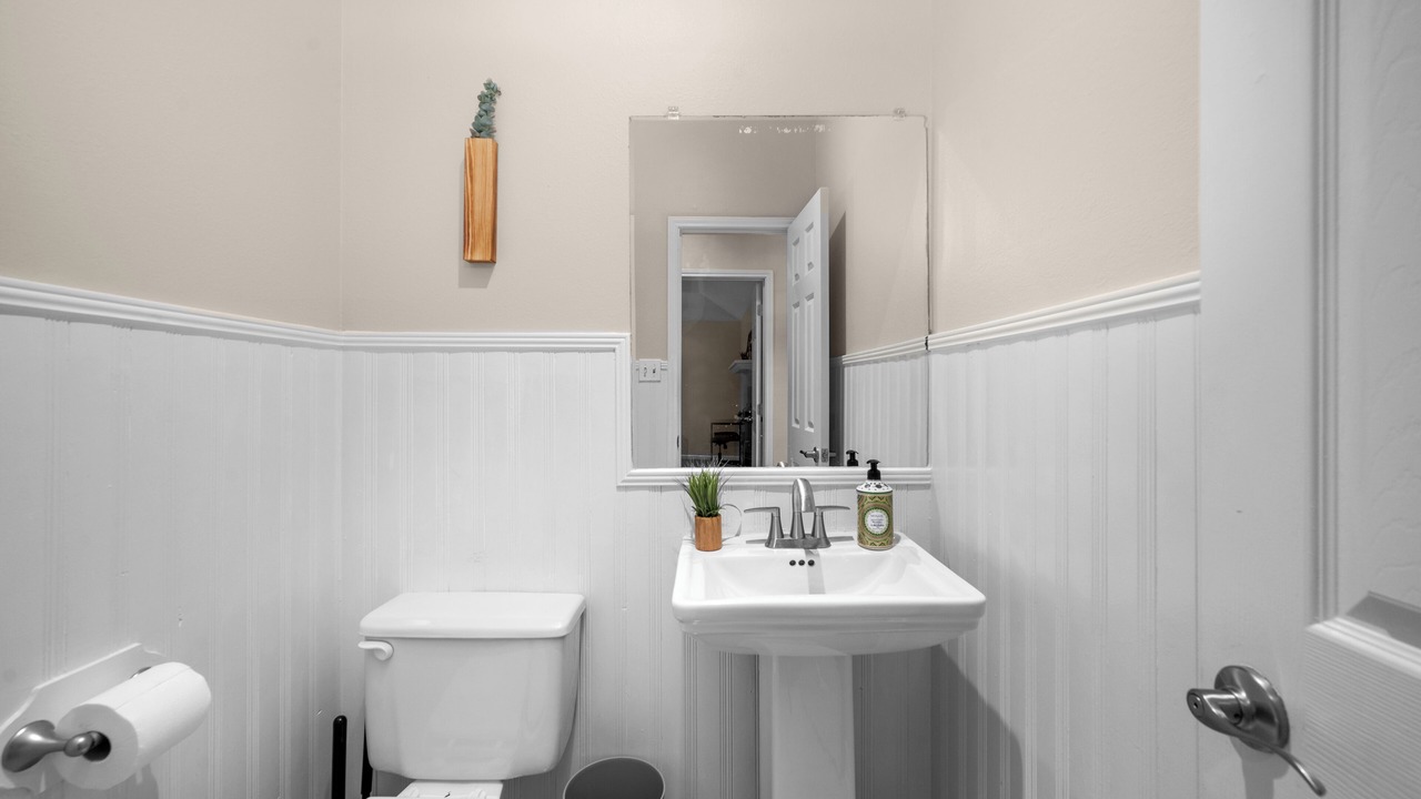Photo of Bathroom in College Park