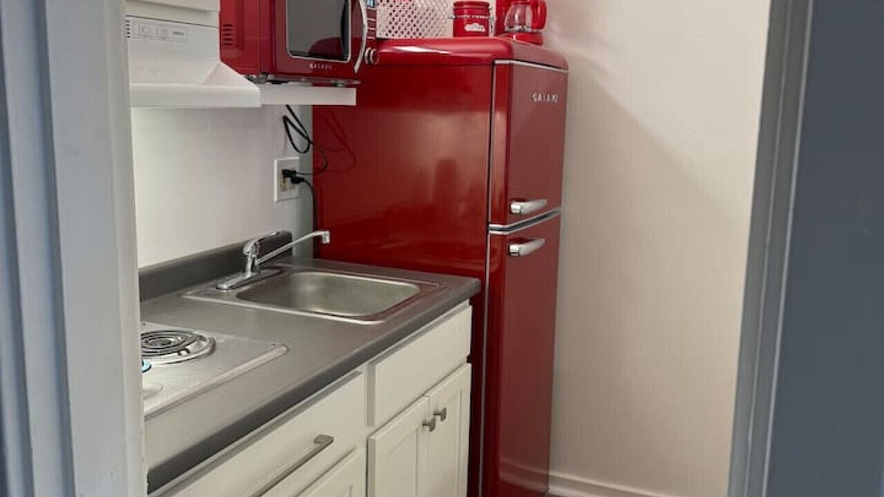 Photo of Kitchen in Downtown Klamath Falls