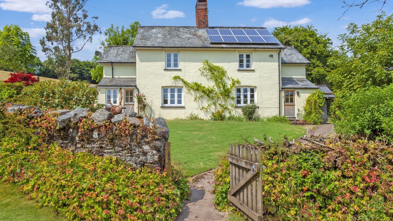 Photo of Outdoor in Liscombe