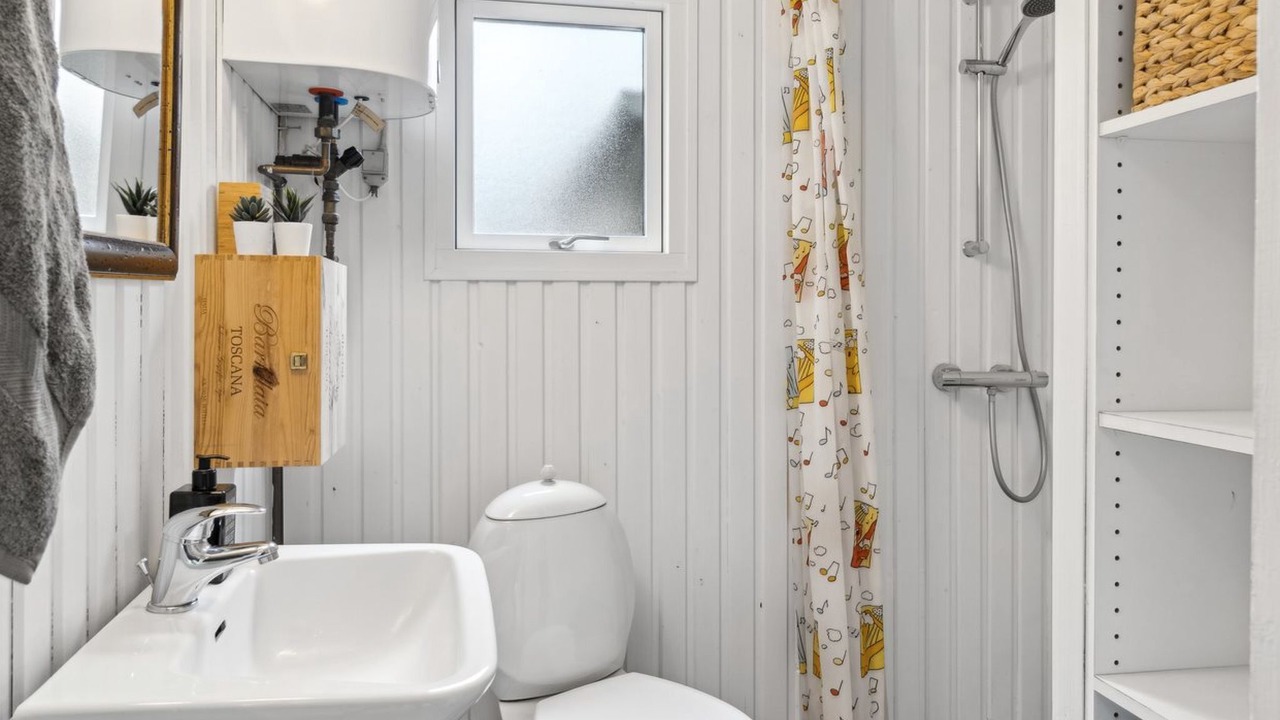 Photo of Bathroom in Elsegarde Strand