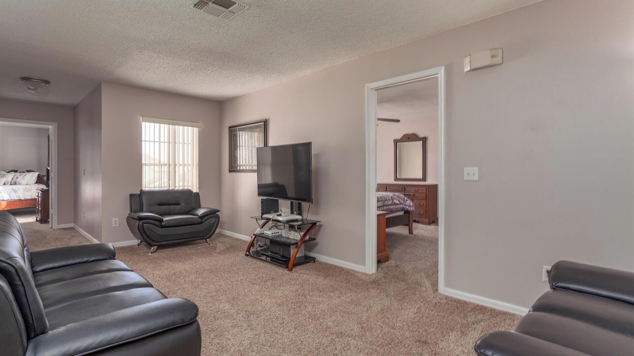 Photo of Others in Lake Davenport Estates