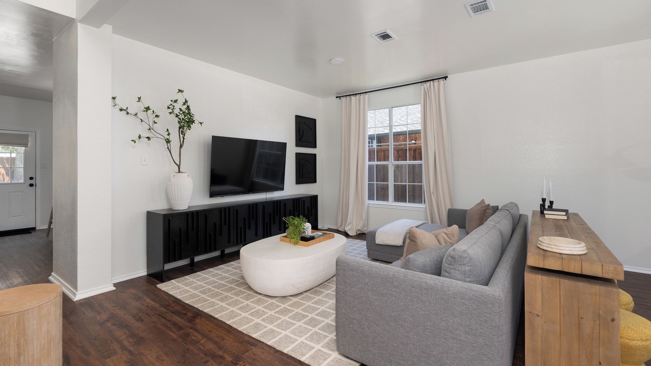 Photo of Livingroom in Flower Mound