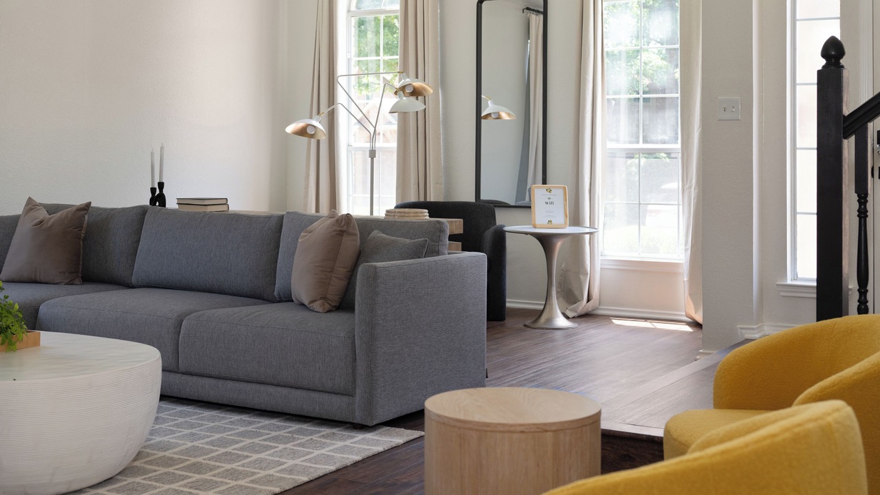 Photo of Livingroom in Flower Mound
