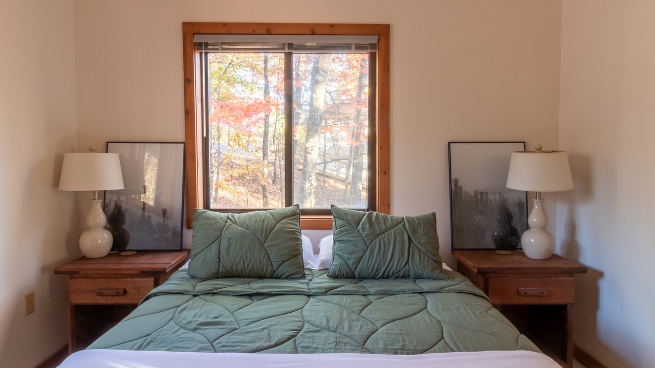 Photo of Bedroom in Basye