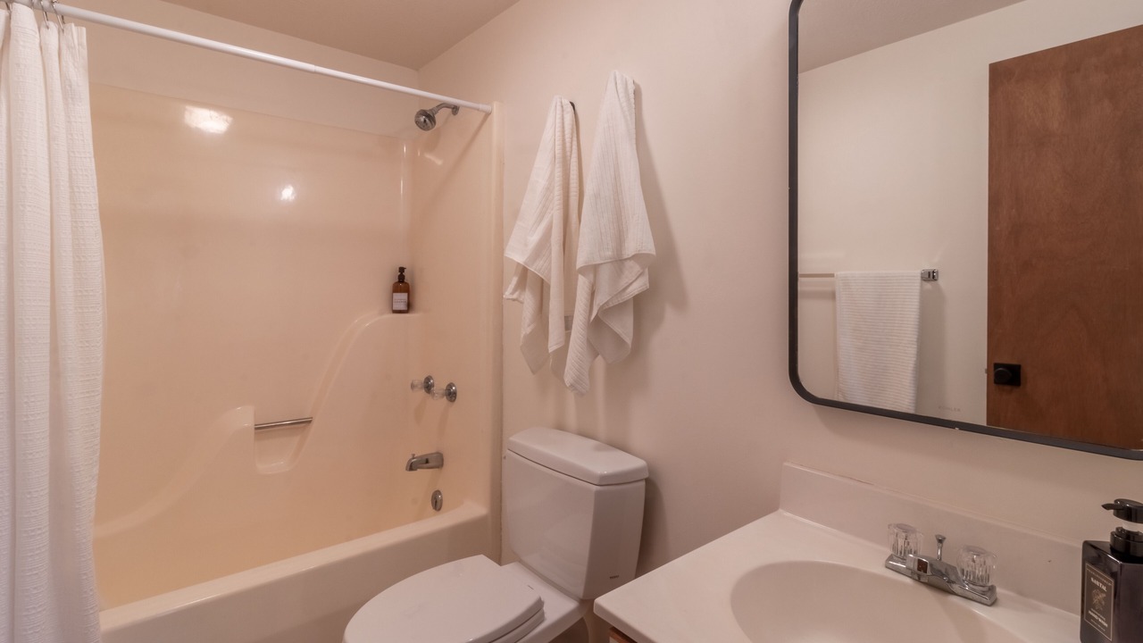 Photo of Bathroom in Basye
