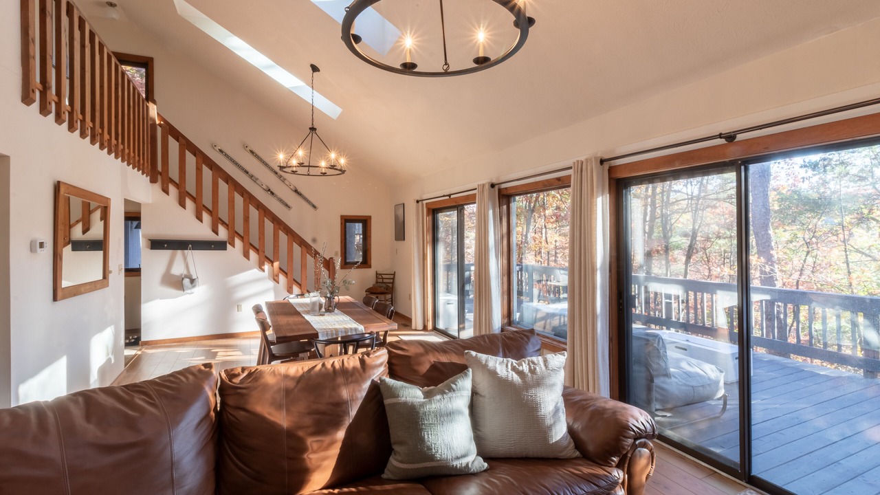 Photo of Livingroom in Basye