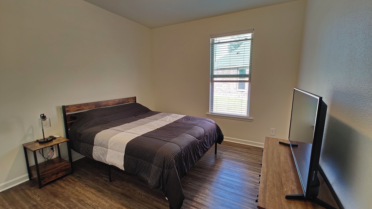 Photo of Bedroom in Westlake