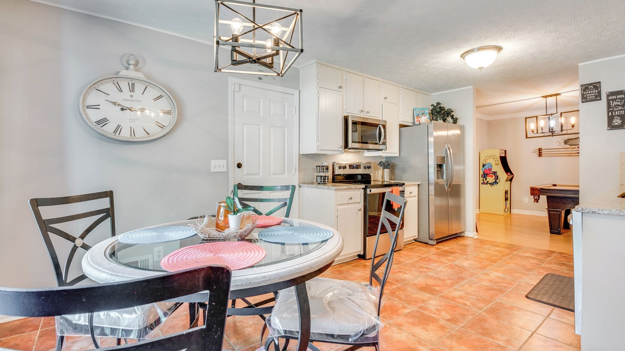 Photo of Others in Ellenwood