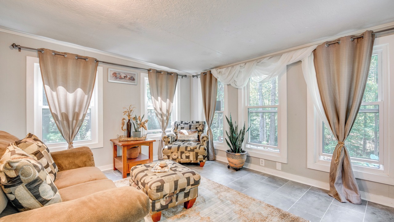 Photo of Bedroom in Ellenwood