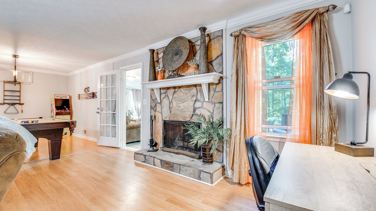 Photo of Others in Ellenwood