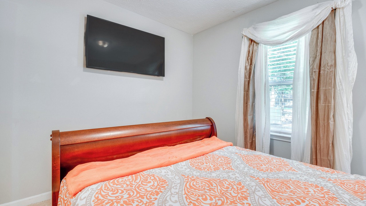 Photo of Bedroom in Ellenwood