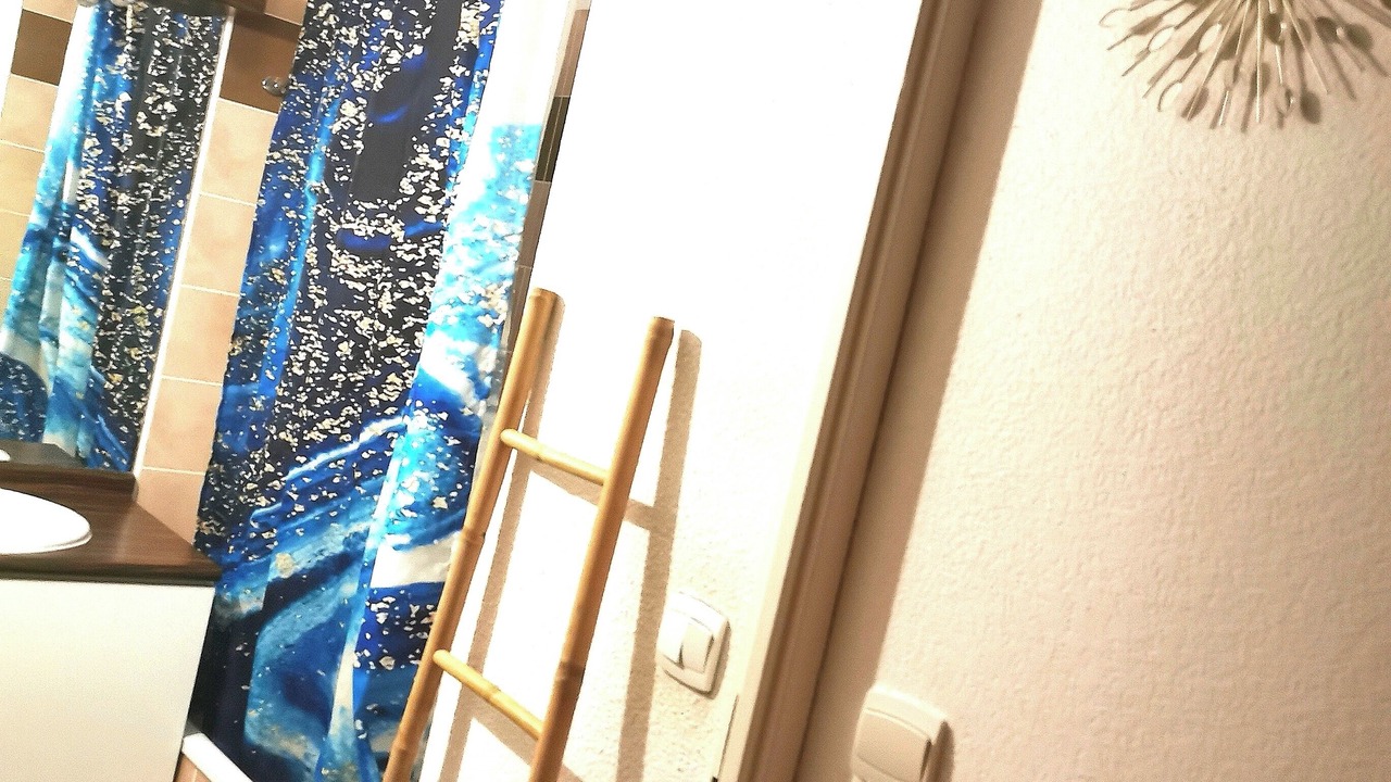 Photo of Bathroom in Castelnau-d'Estretefonds