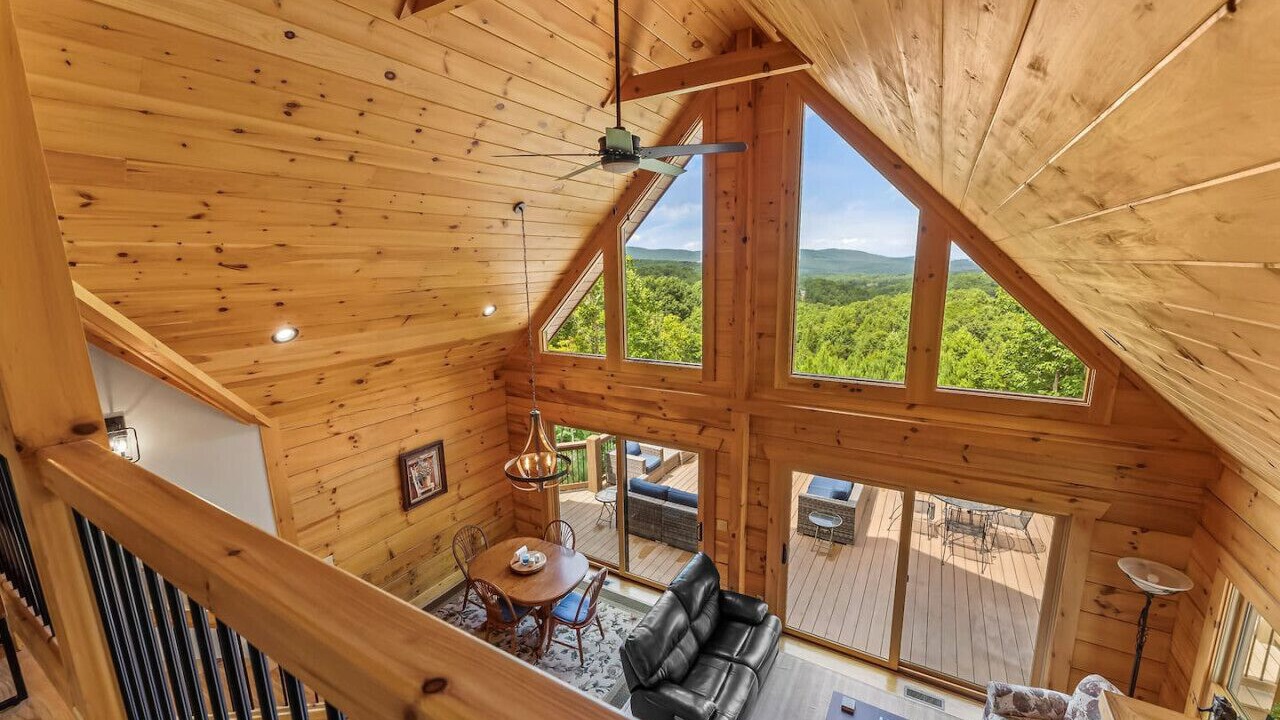 Photo of Livingroom in Vein Mountain