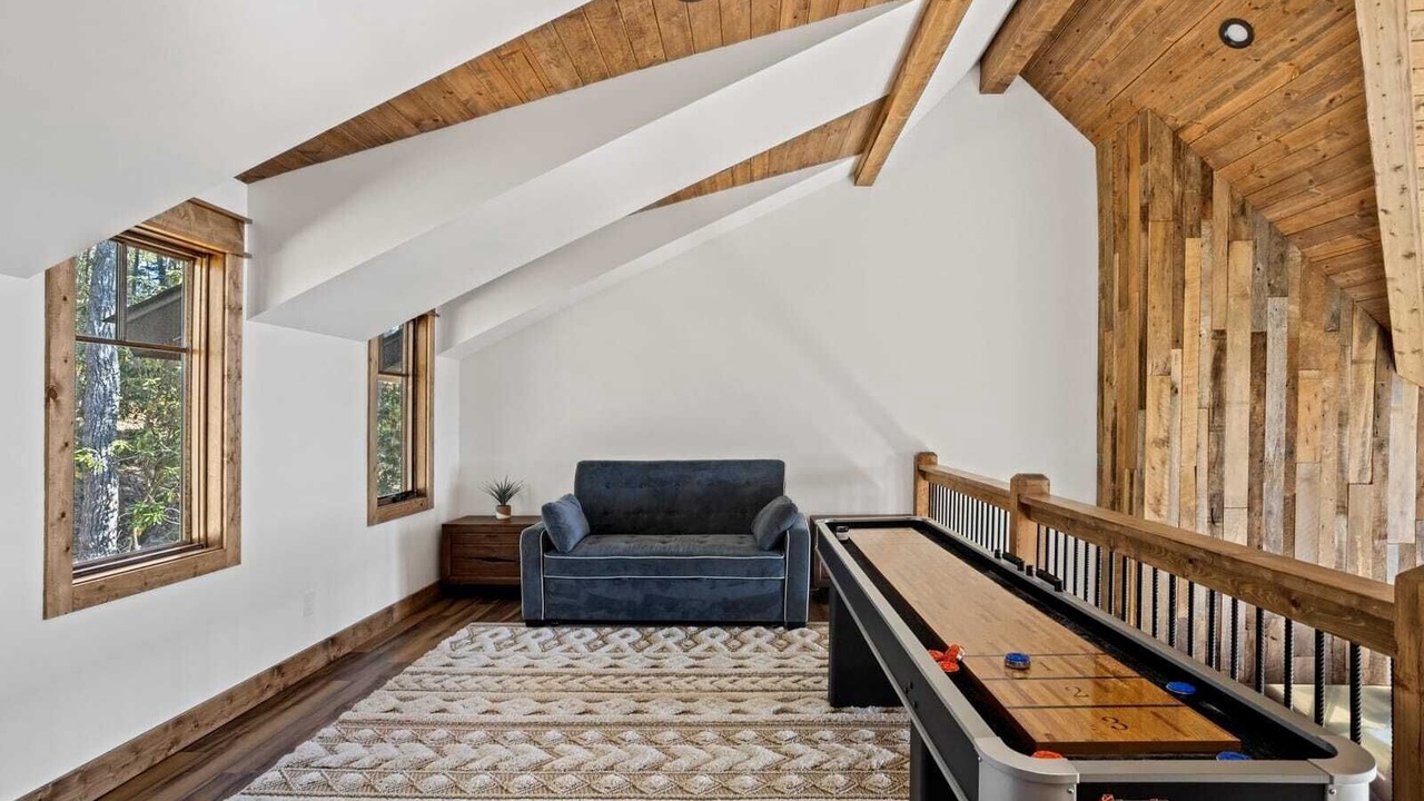 Photo of Bedroom in Elk Park