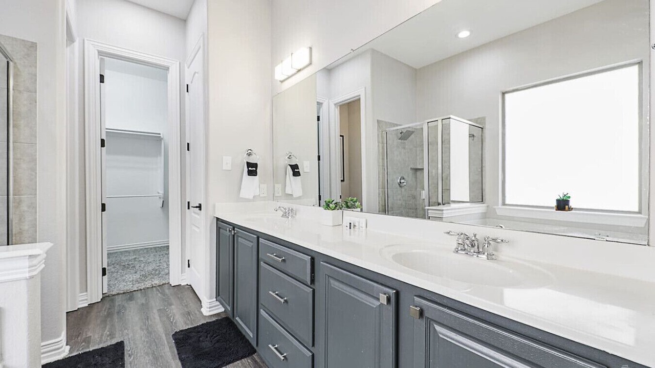 Photo of Bathroom in Lewisville