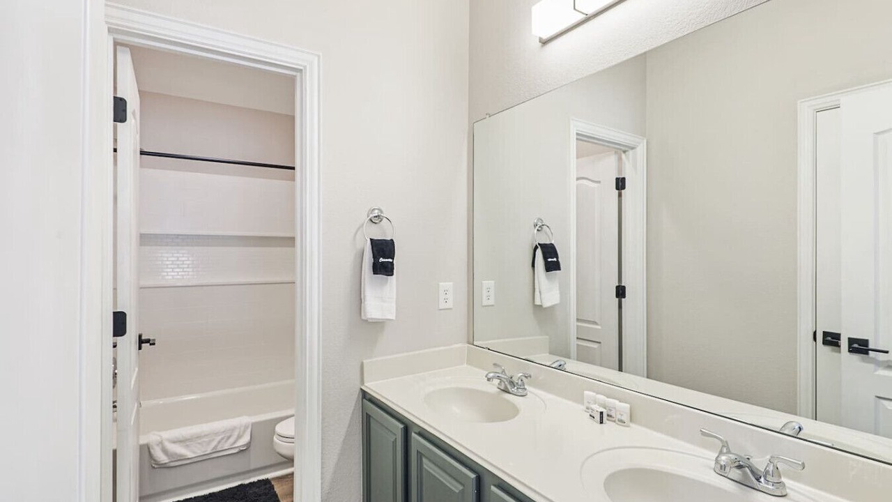 Photo of Bathroom in Lewisville