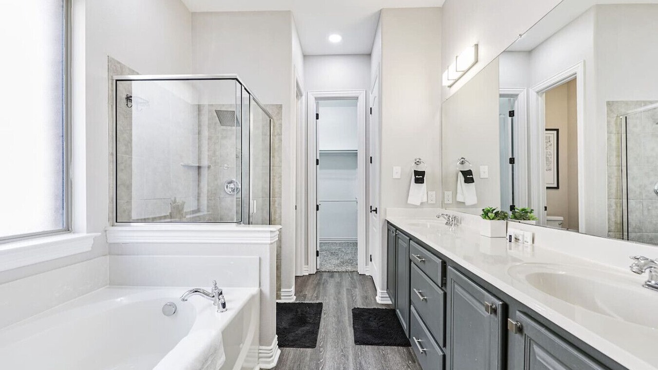 Photo of Bathroom in Lewisville