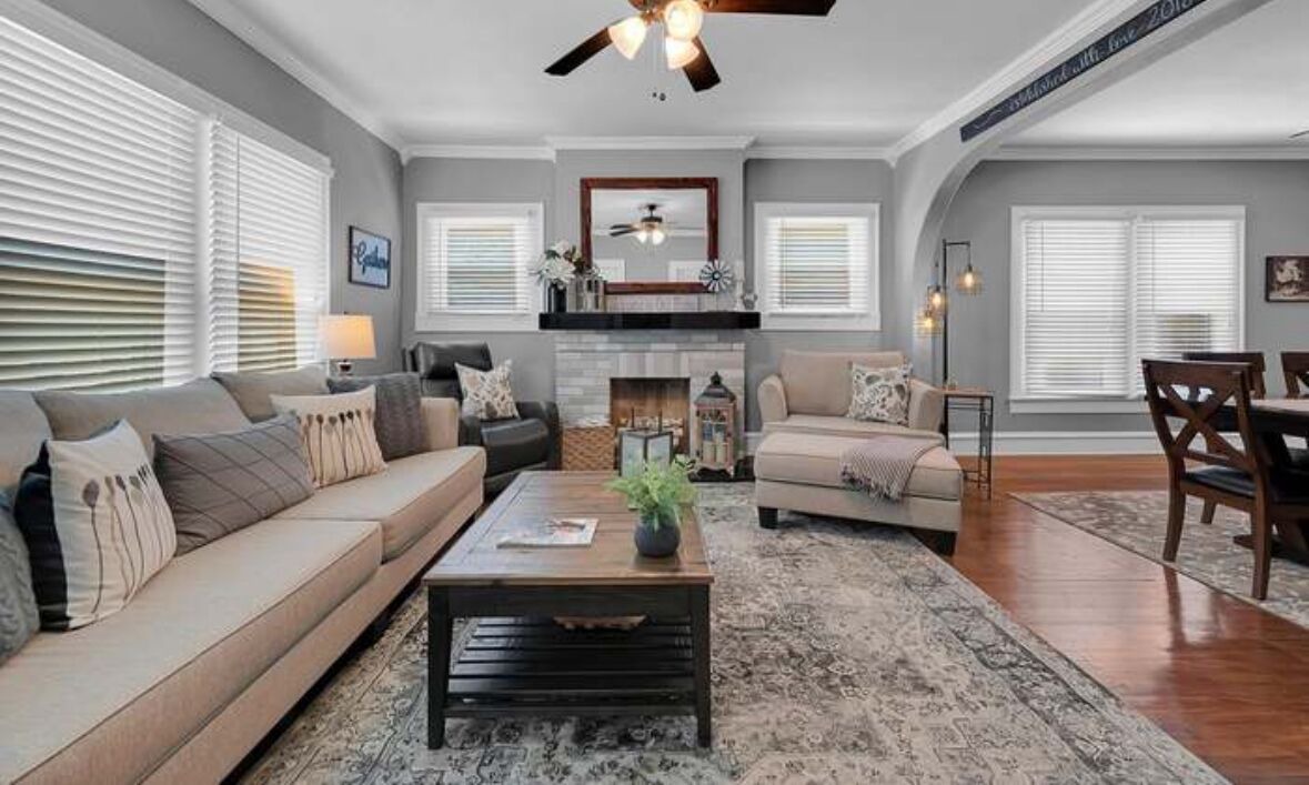 Photo of Livingroom in Brookview