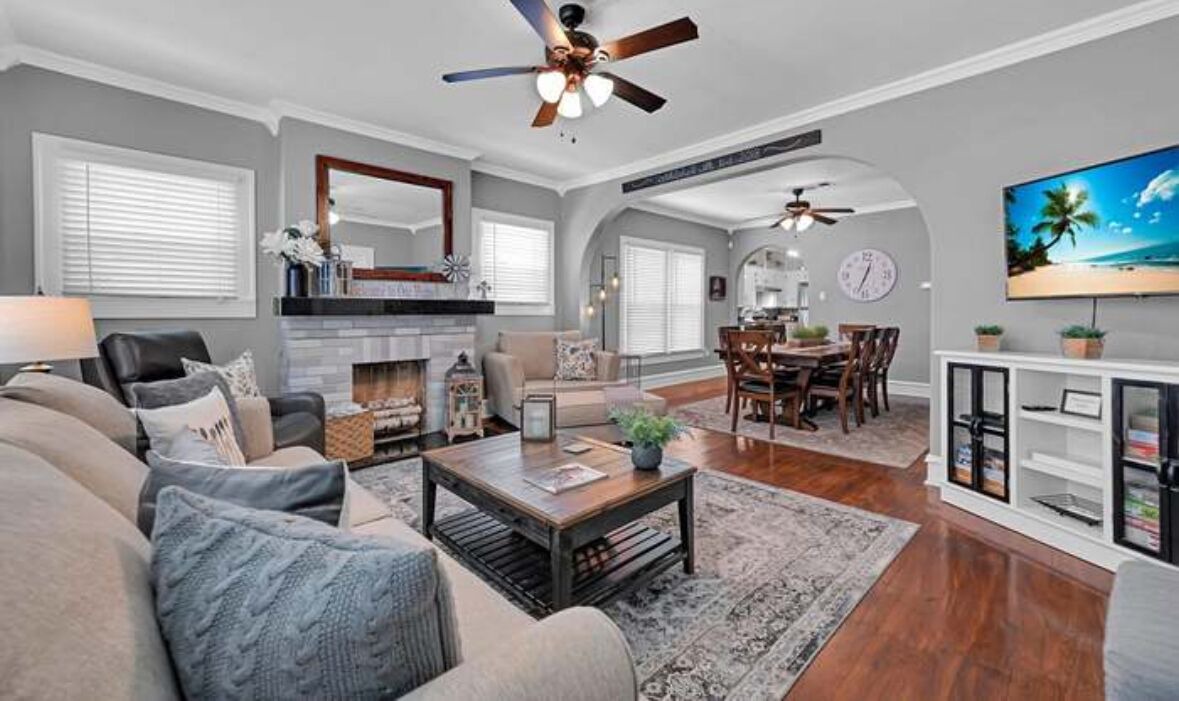 Photo of Livingroom in Brookview