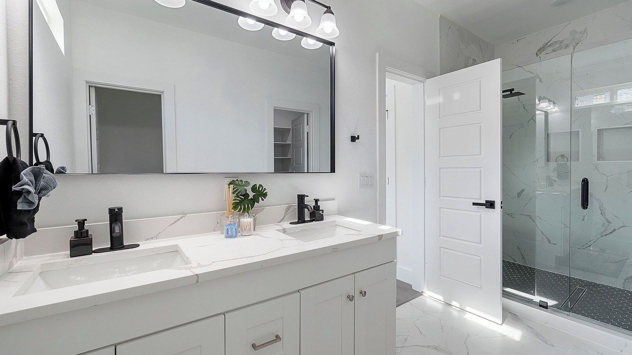 Photo of Bathroom in Fort Worth