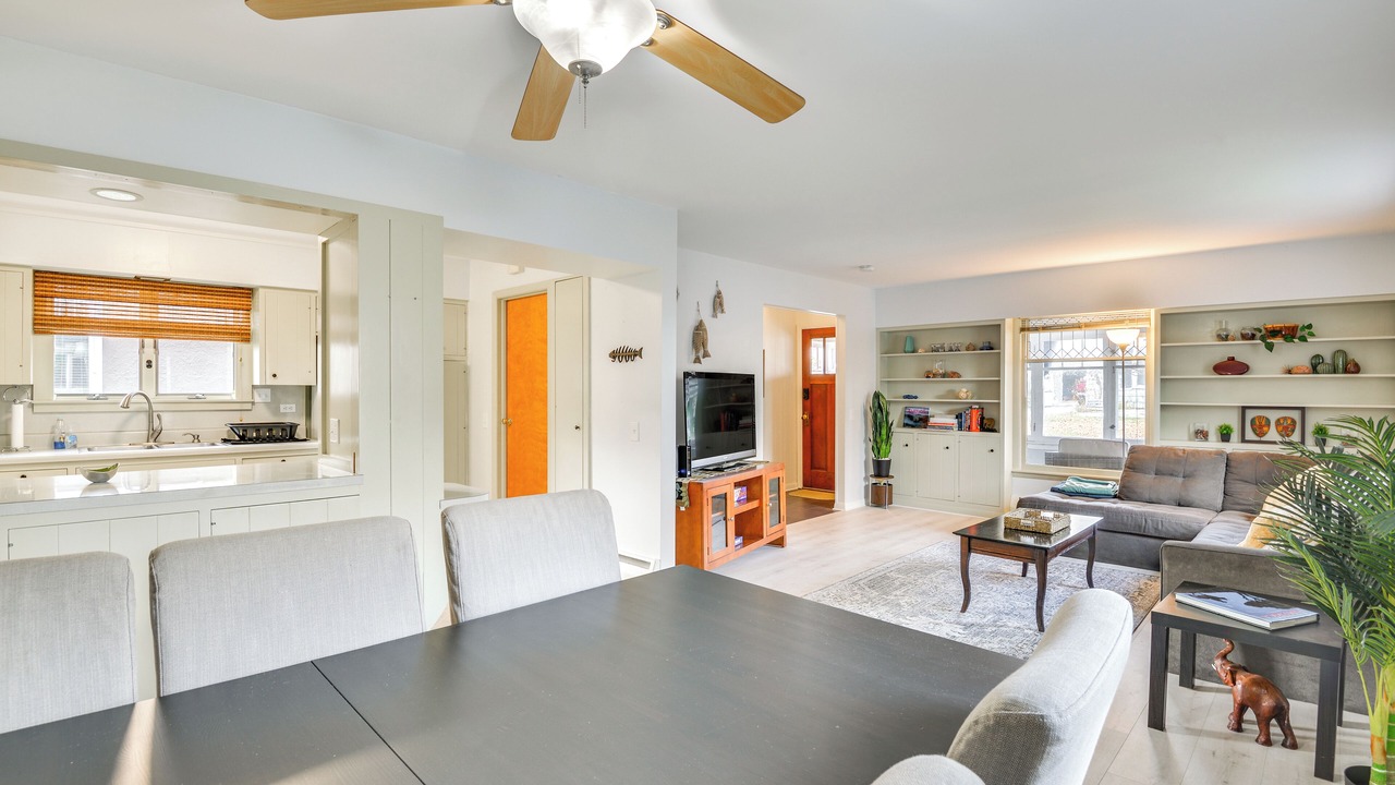 Photo of Livingroom in Clayton