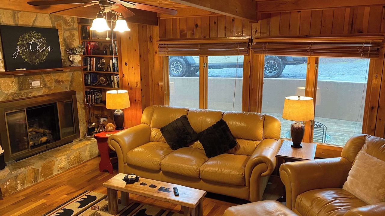 Photo of Livingroom in Tate