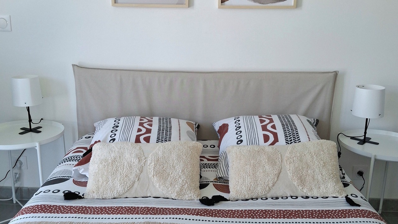 Photo of Bedroom in Saint-Denis