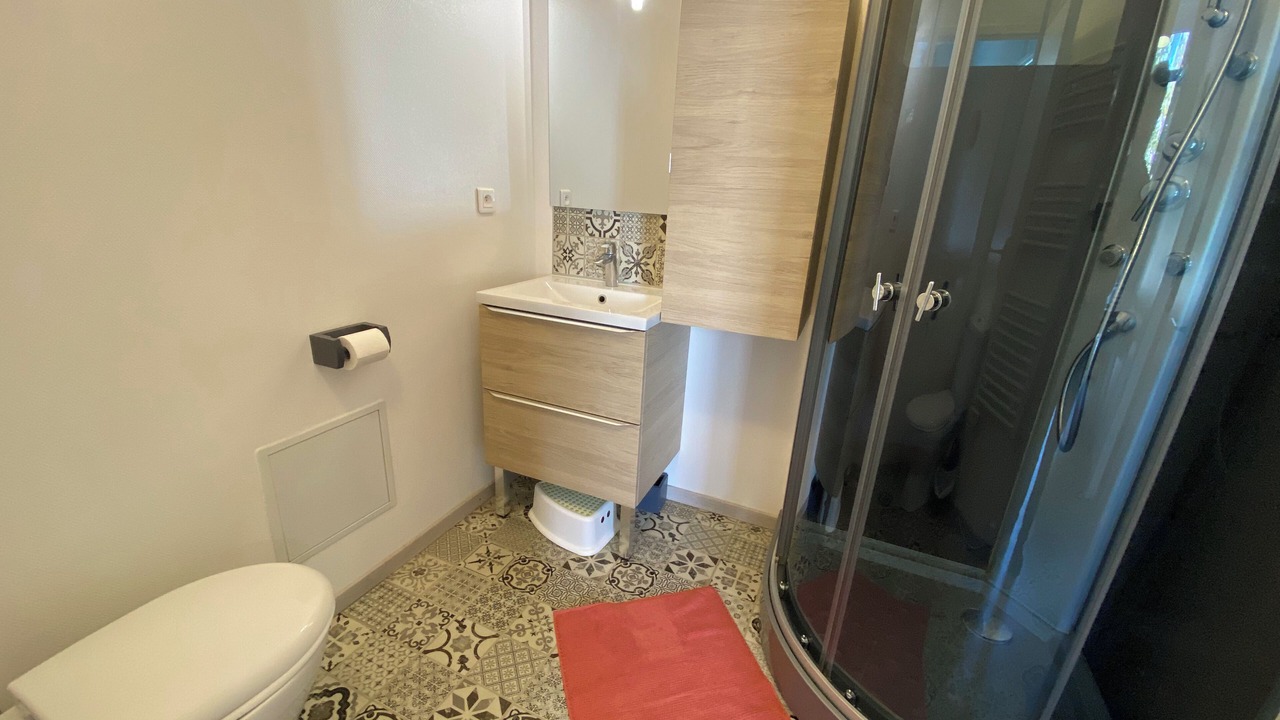 Photo of Bathroom in Rochefort