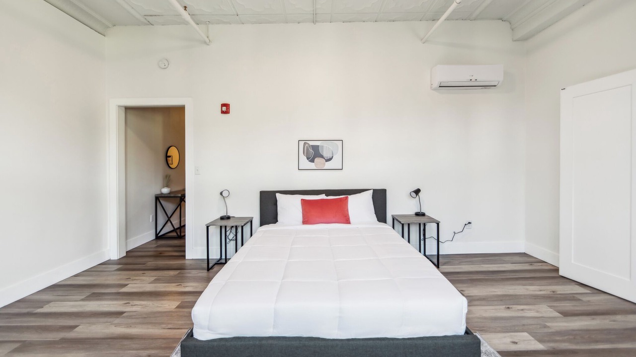 Photo of Bedroom in Albany