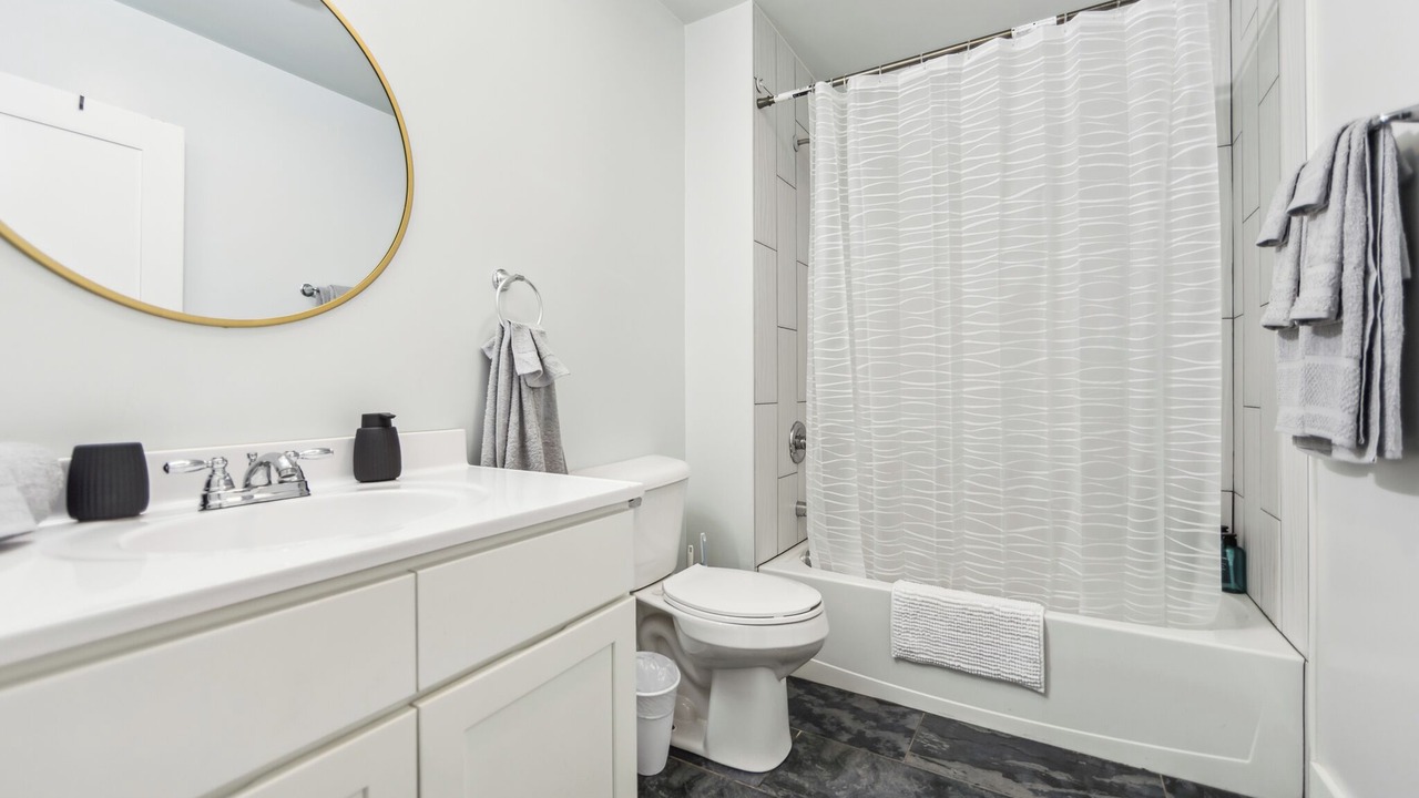 Photo of Bathroom in Albany