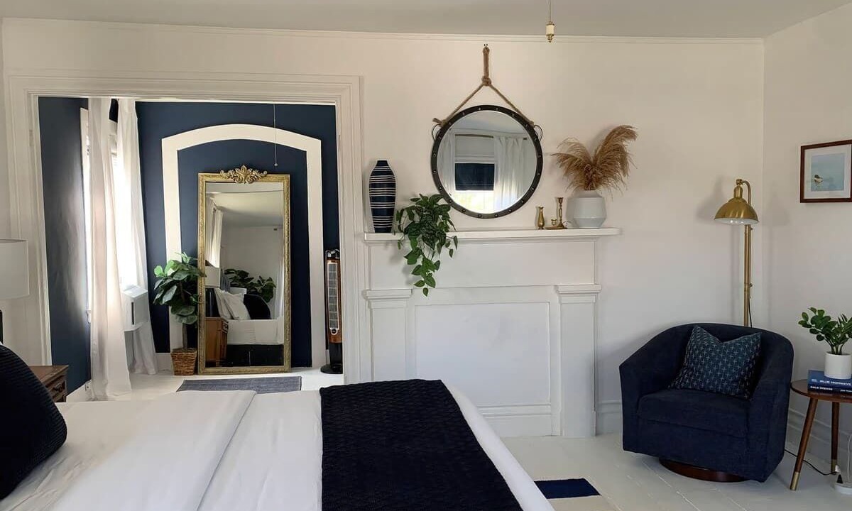 Photo of Bedroom in West Mystic