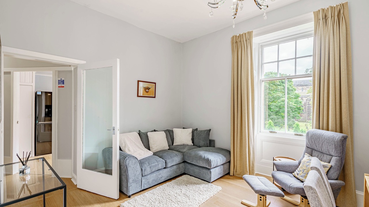 Photo of Livingroom in Dunfermline