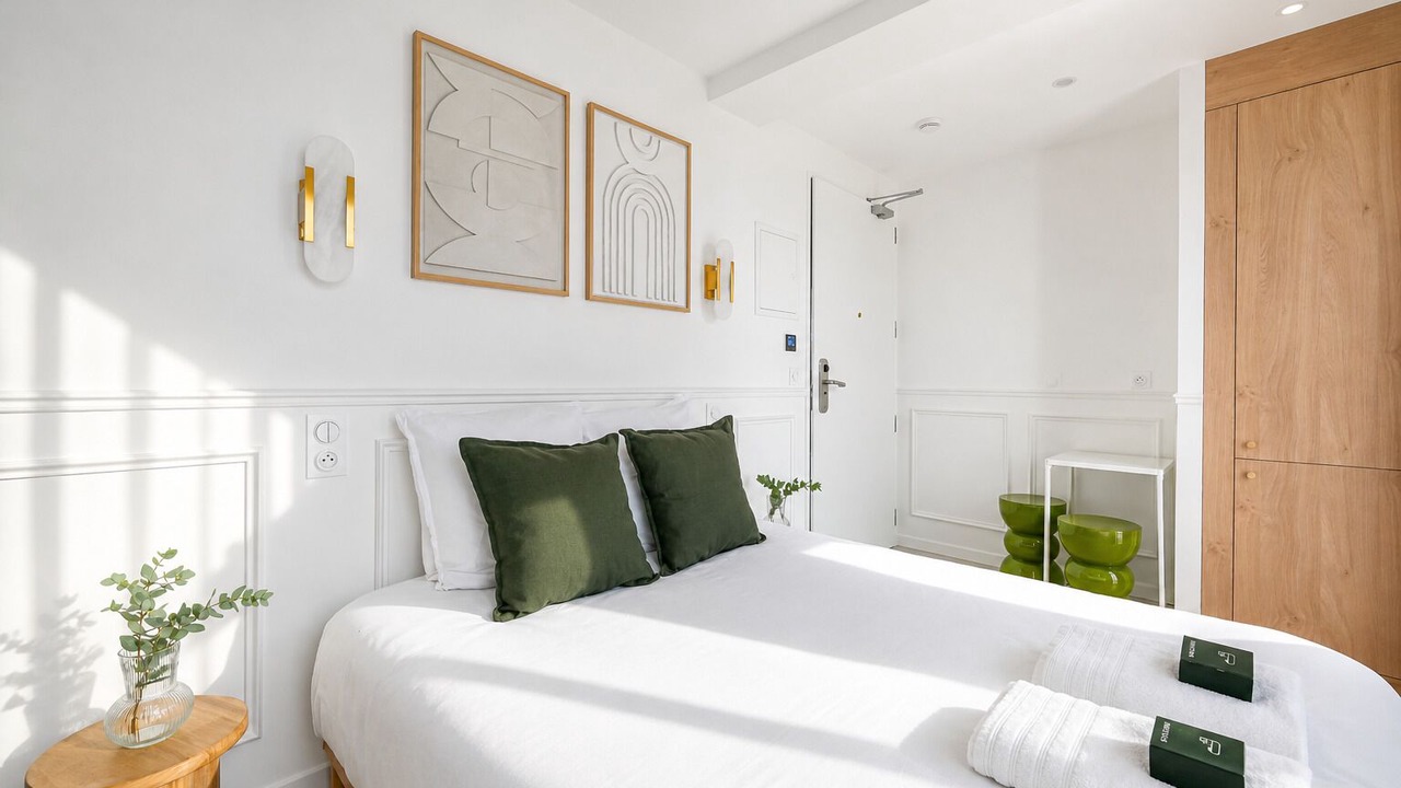 Photo of Bedroom in Combs-la-Ville