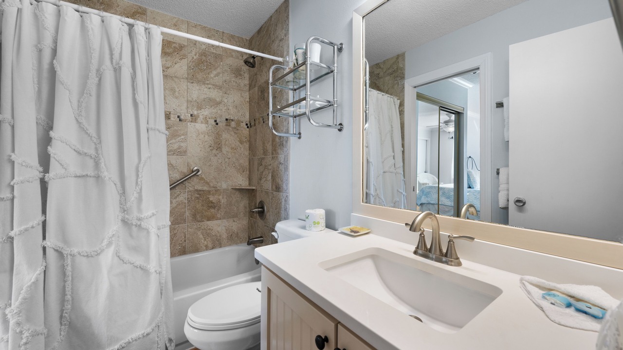 Photo of Bathroom in Orange Beach