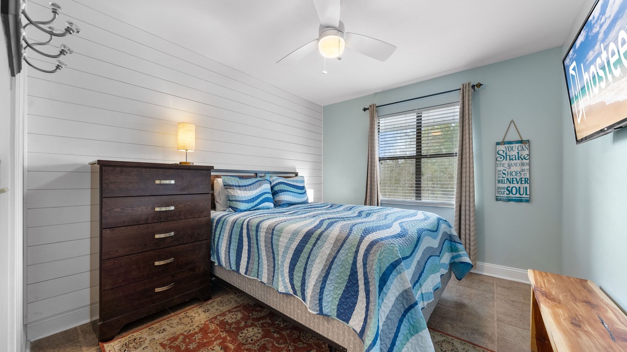 Photo of Bedroom in Orange Beach