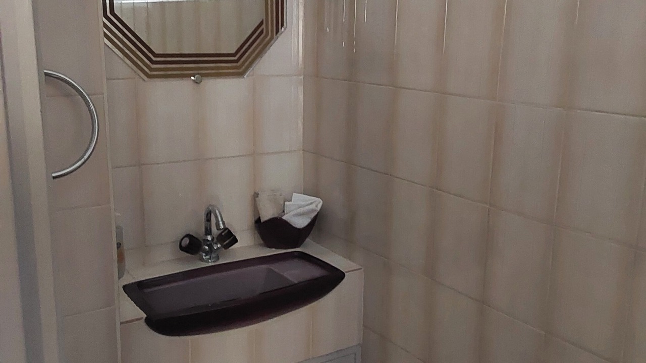 Photo of Bathroom in Boo-Silhen