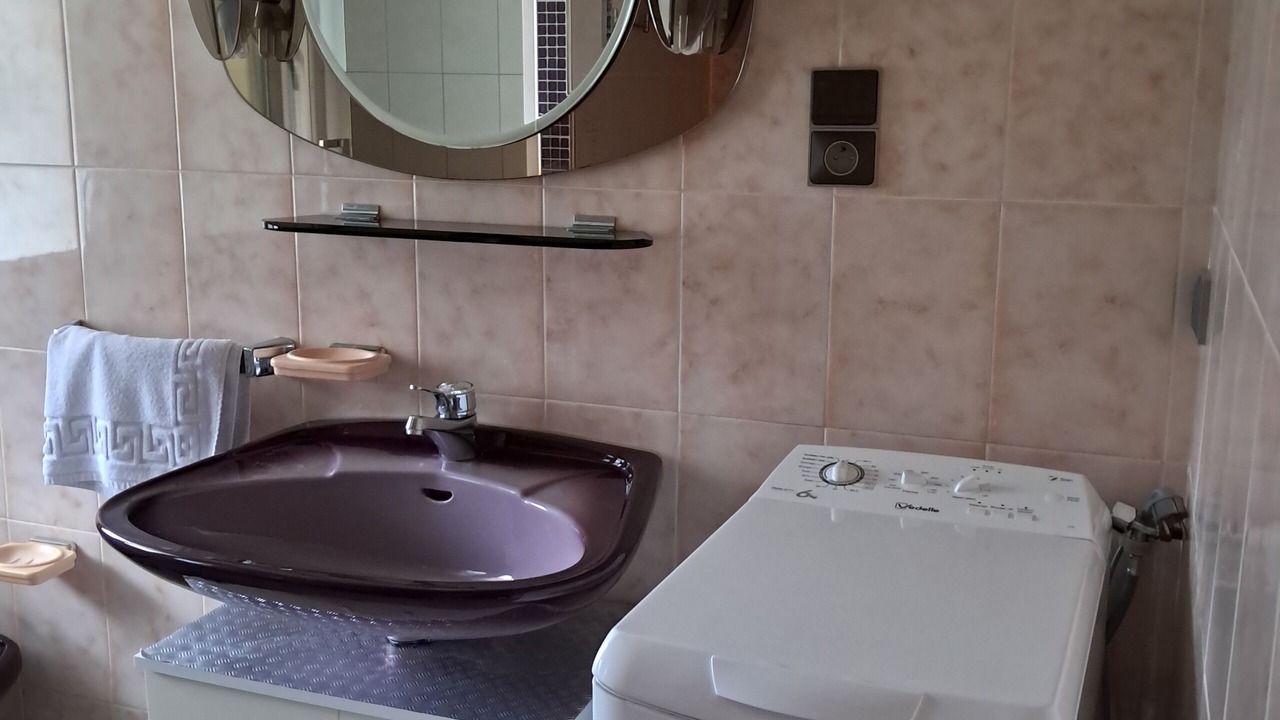 Photo of Bathroom in Boo-Silhen