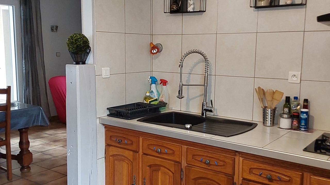 Photo of Kitchen in Boo-Silhen